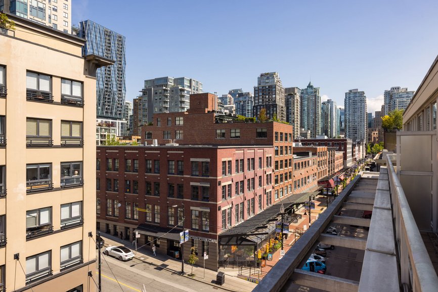 Signature Suite View