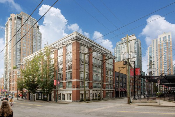 Opus Exterior
